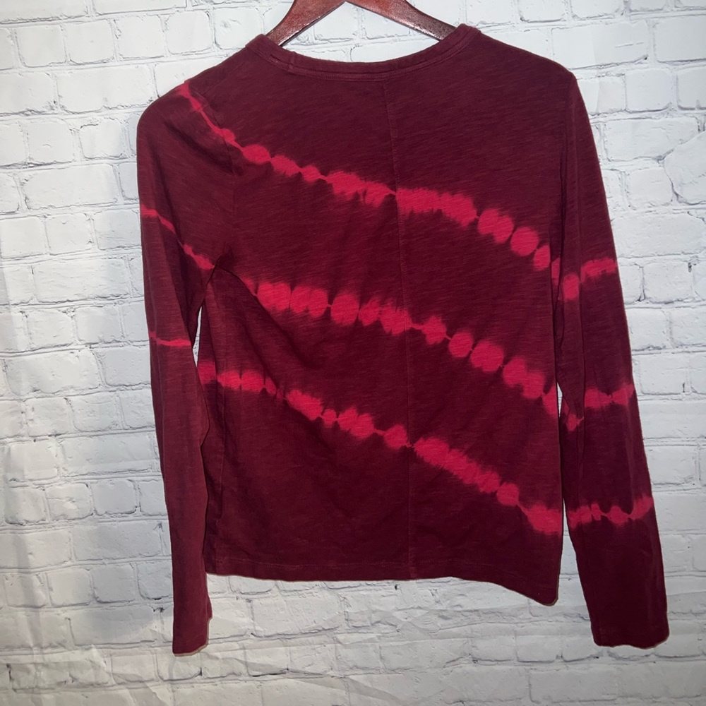 Gap Red tie dye long sleeve shirt size S - Picture 4 of 4